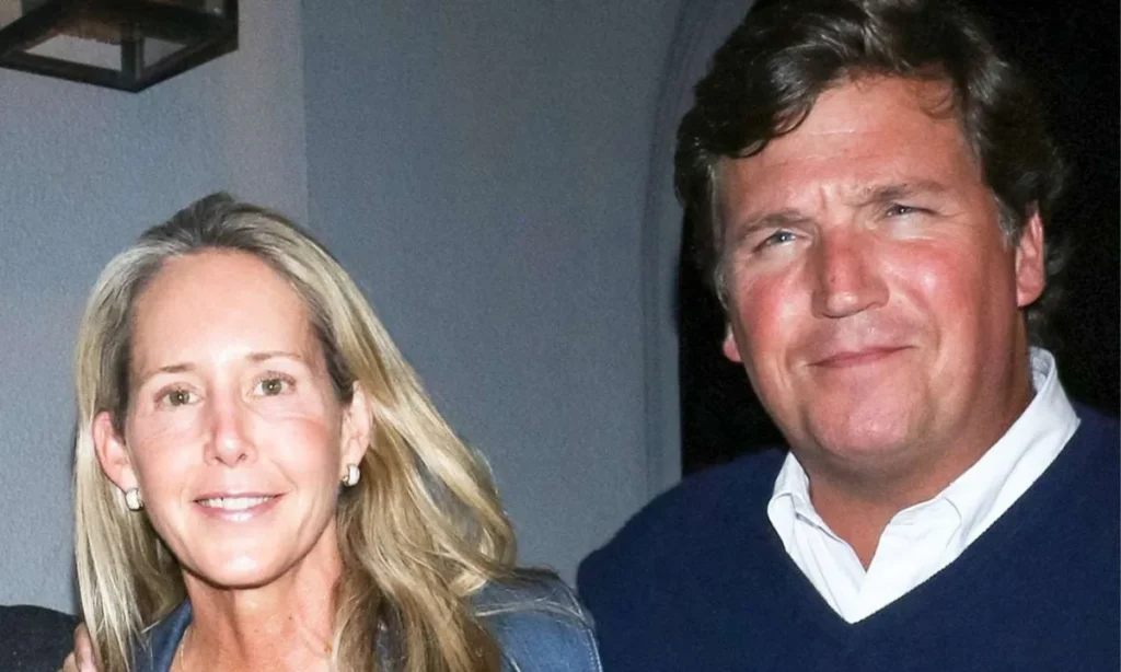 Hopie Carlson's relationship with her parents, Tucker Carlson and Susan Andrews