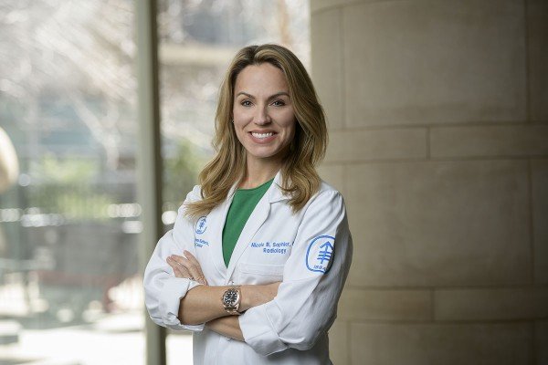 How old is Dr. Nicole Saphier? Age, Height, and Birthday